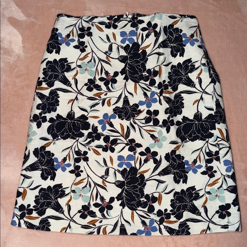 Ann Taylor Factory Black and Blue Floral Pencil Skirt